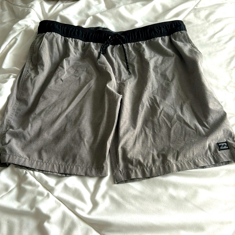 Billabong hybrid shorts. Size XL. In great condition. Light grey
